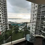 Dangabay 2Bedroom Seaview Luxury Design Unit